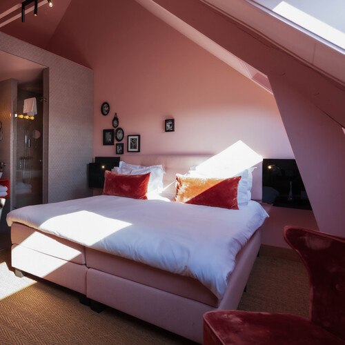 LAST MINUTE DISCOUNT